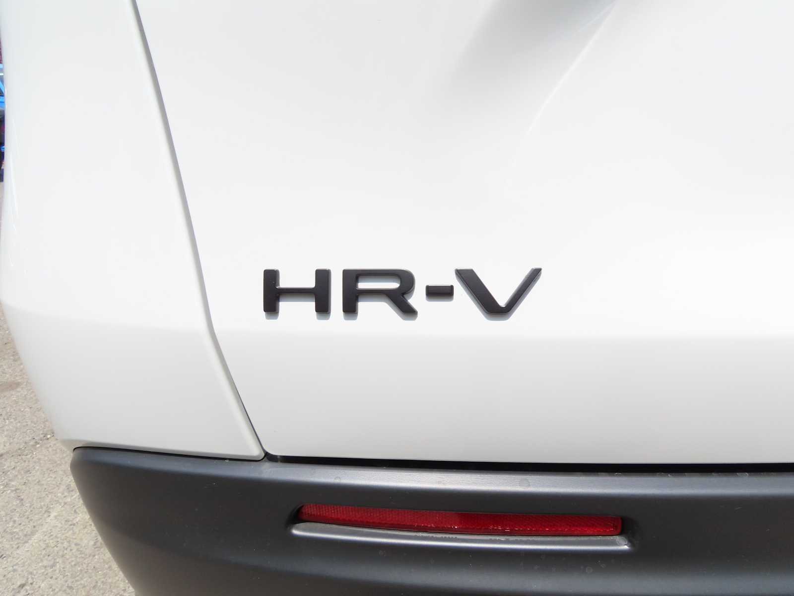New 2027 Platinum White Pearl Honda Sport image 7