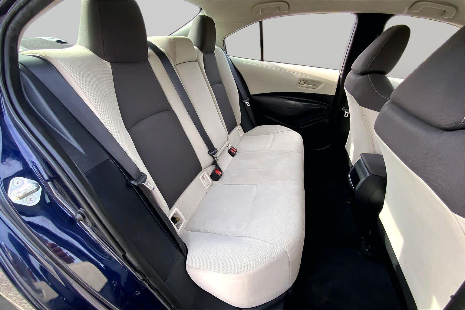 Used 2022 Blueprint Toyota LE image 19