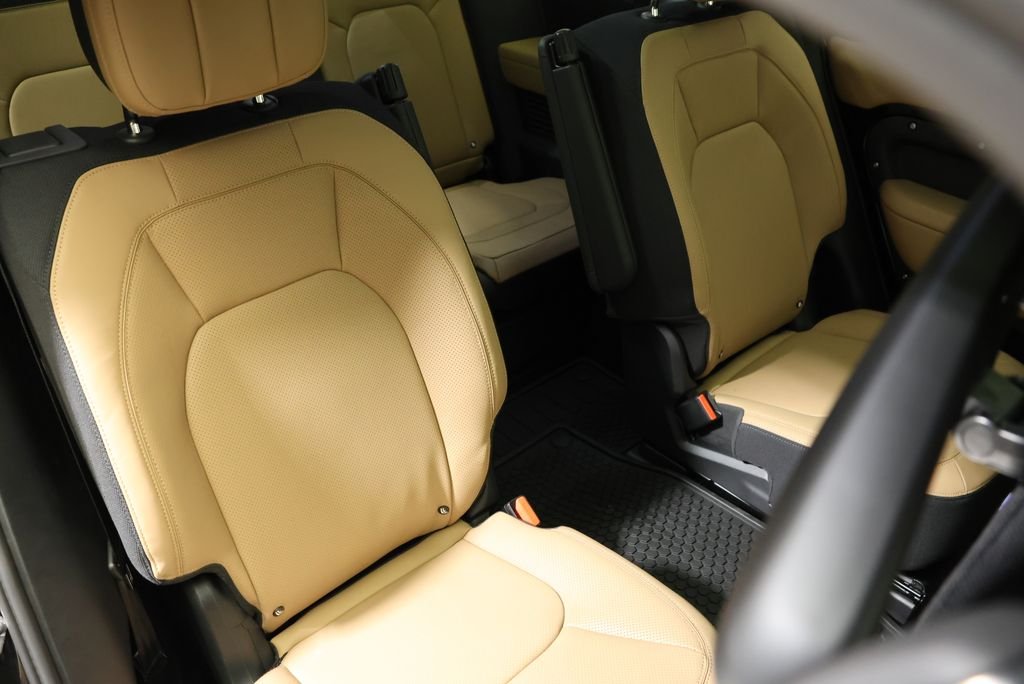 2026 Land Rover Defender V8 - Photo 45