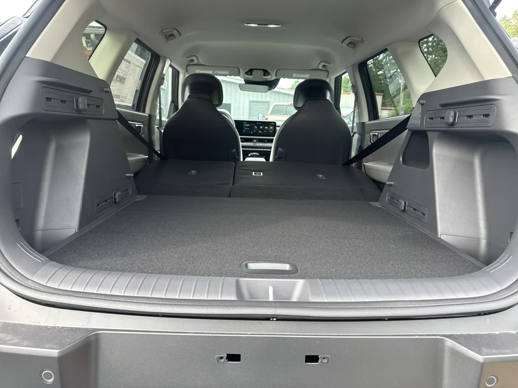 New 2027 Aurora Black Pearl Kia S image 16