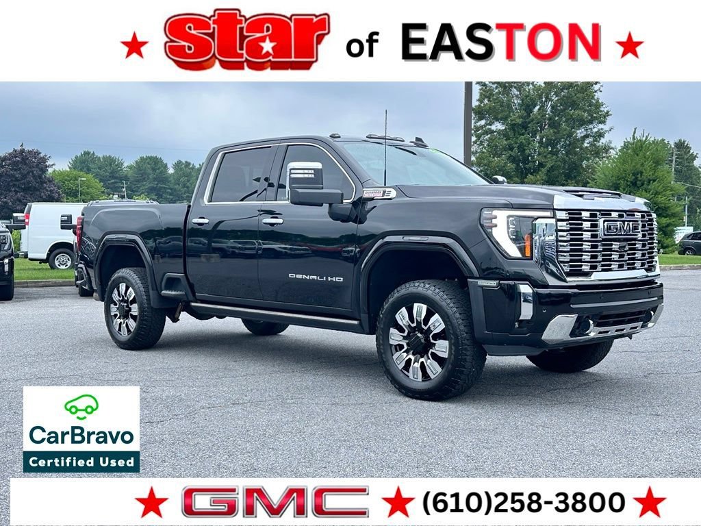 Used 2024 Onyx Black GMC Denali image 1