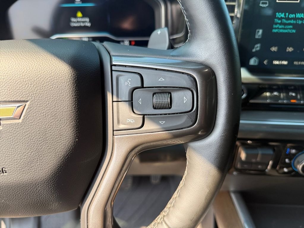 Used 2023 Gray Chevrolet High Country image 36