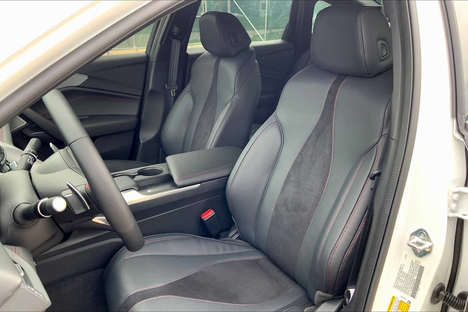 2025 Acura TLX A-Spec Package - Photo 9