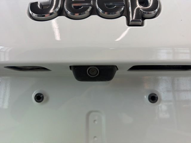 Certified Used 2020 White Jeep Latitude Plus image 6