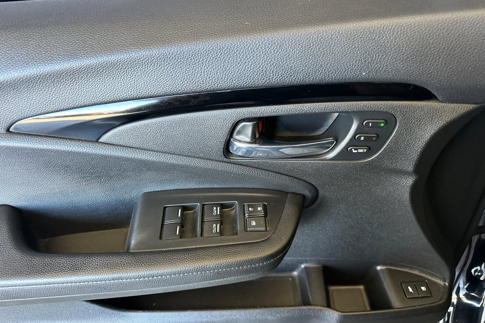 Used 2020  Honda Elite image 11