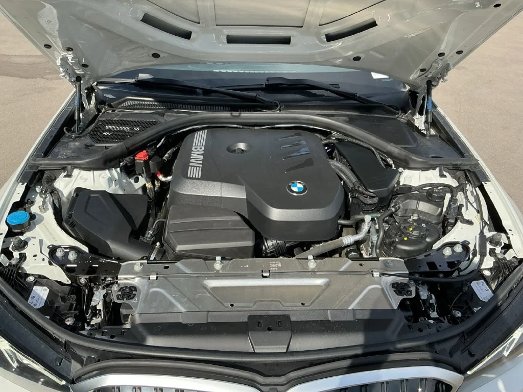 Used 2025 White BMW 330i xDrive image 30