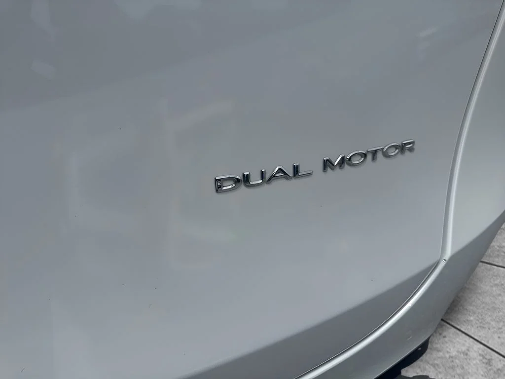 Used 2023 White Tesla Long Range image 34