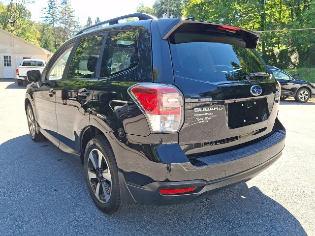 Used 2018 Black Subaru 2.5i Premium image 6