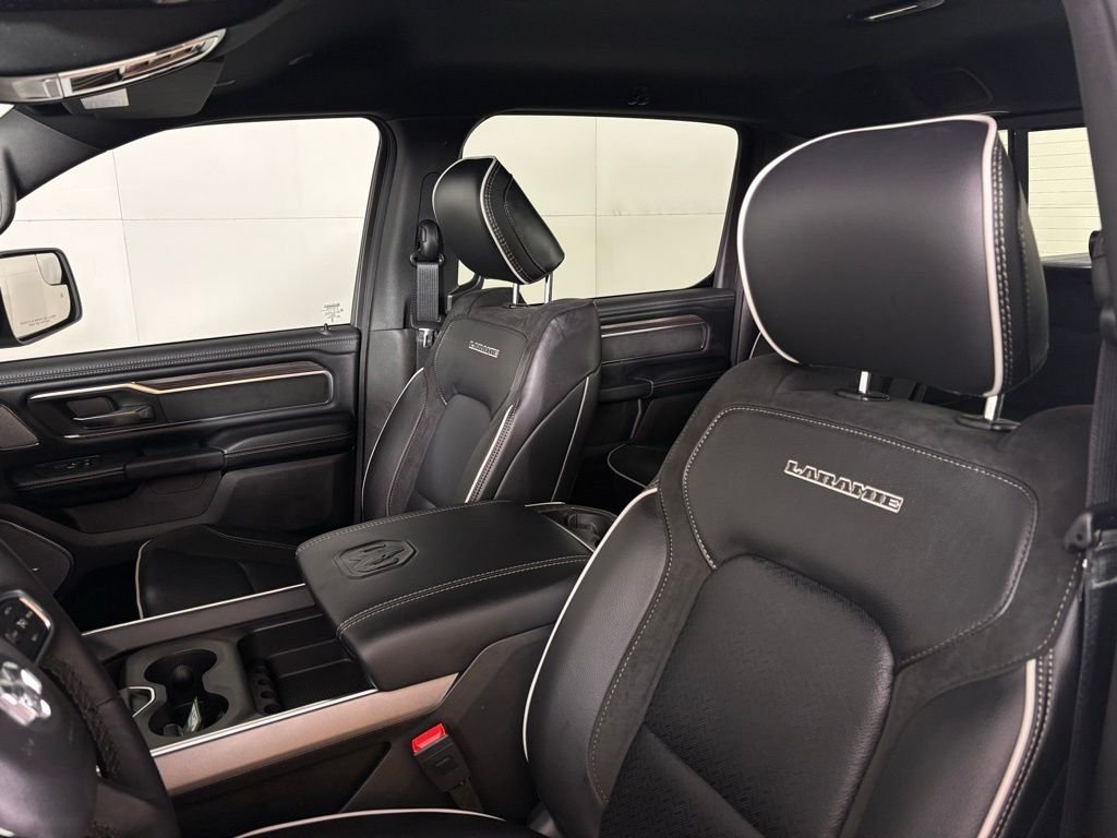 New 2026 Bright White Clear-Coat Exterior Paint RAM Laramie image 18