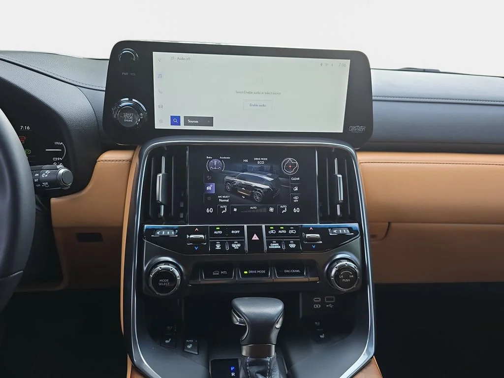 Certified Used 2024 CAVIAR Lexus 600 Luxury image 24