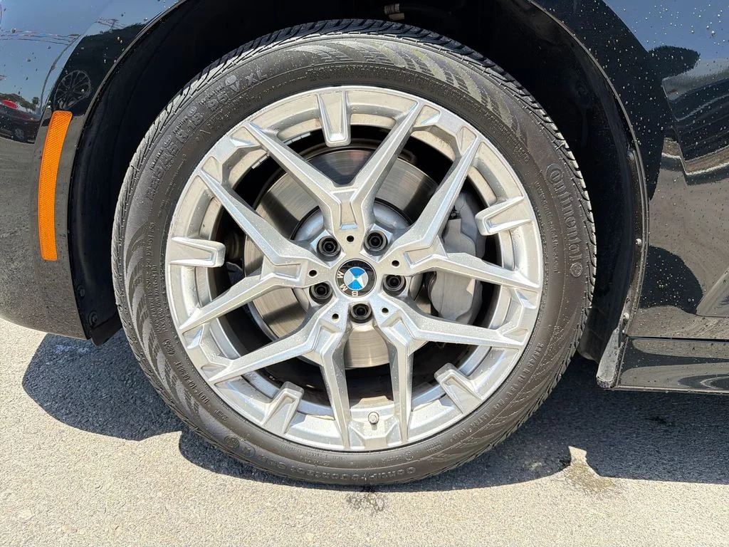 Used 2025 Black BMW 330i xDrive image 19
