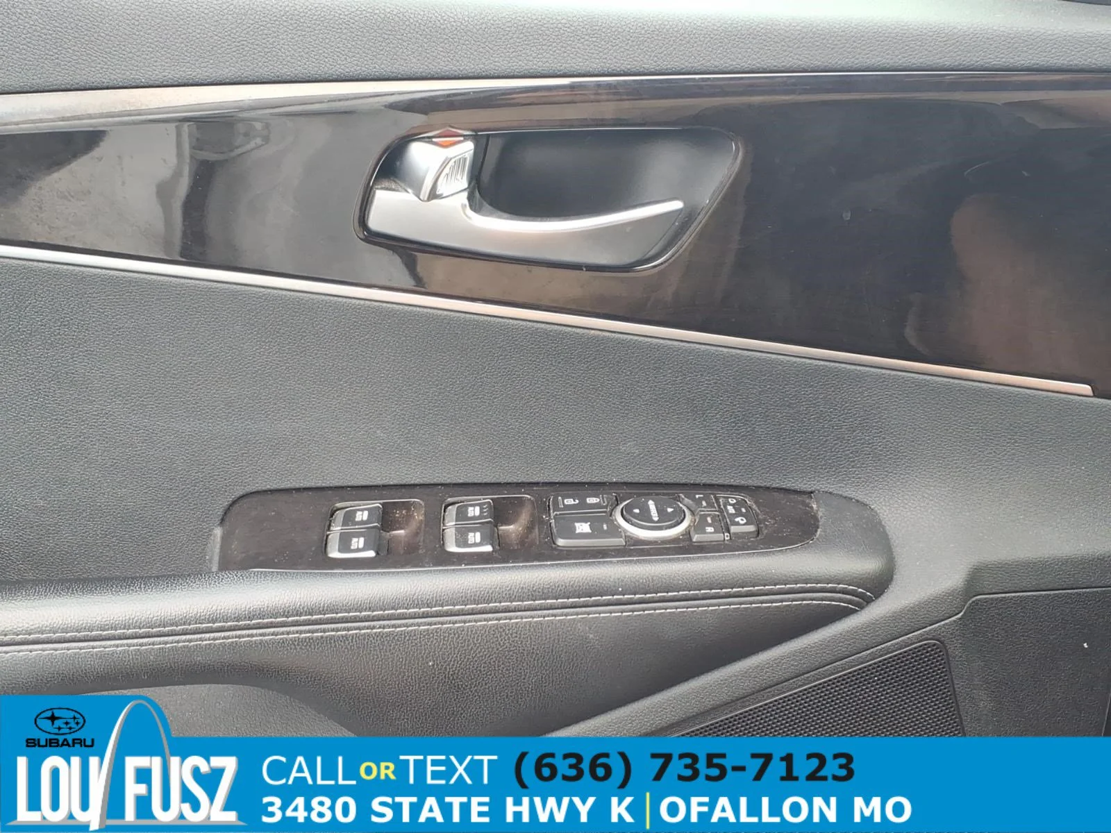 Used 2018 Snow White Pearl Kia EX V6 image 24
