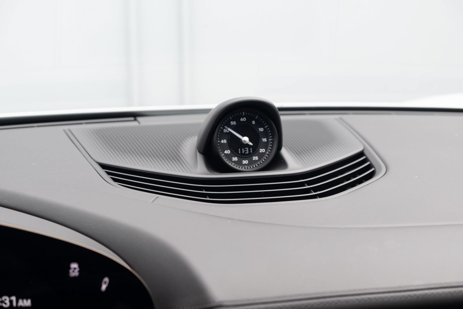 2024 Porsche Taycan GTS - Photo 6