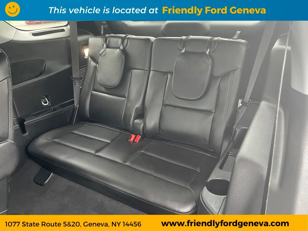 Used 2023 Green Metallic Ford XLT image 32