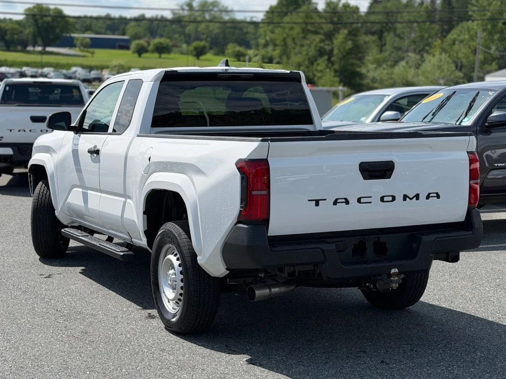 Used 2026 White Toyota SR image 3