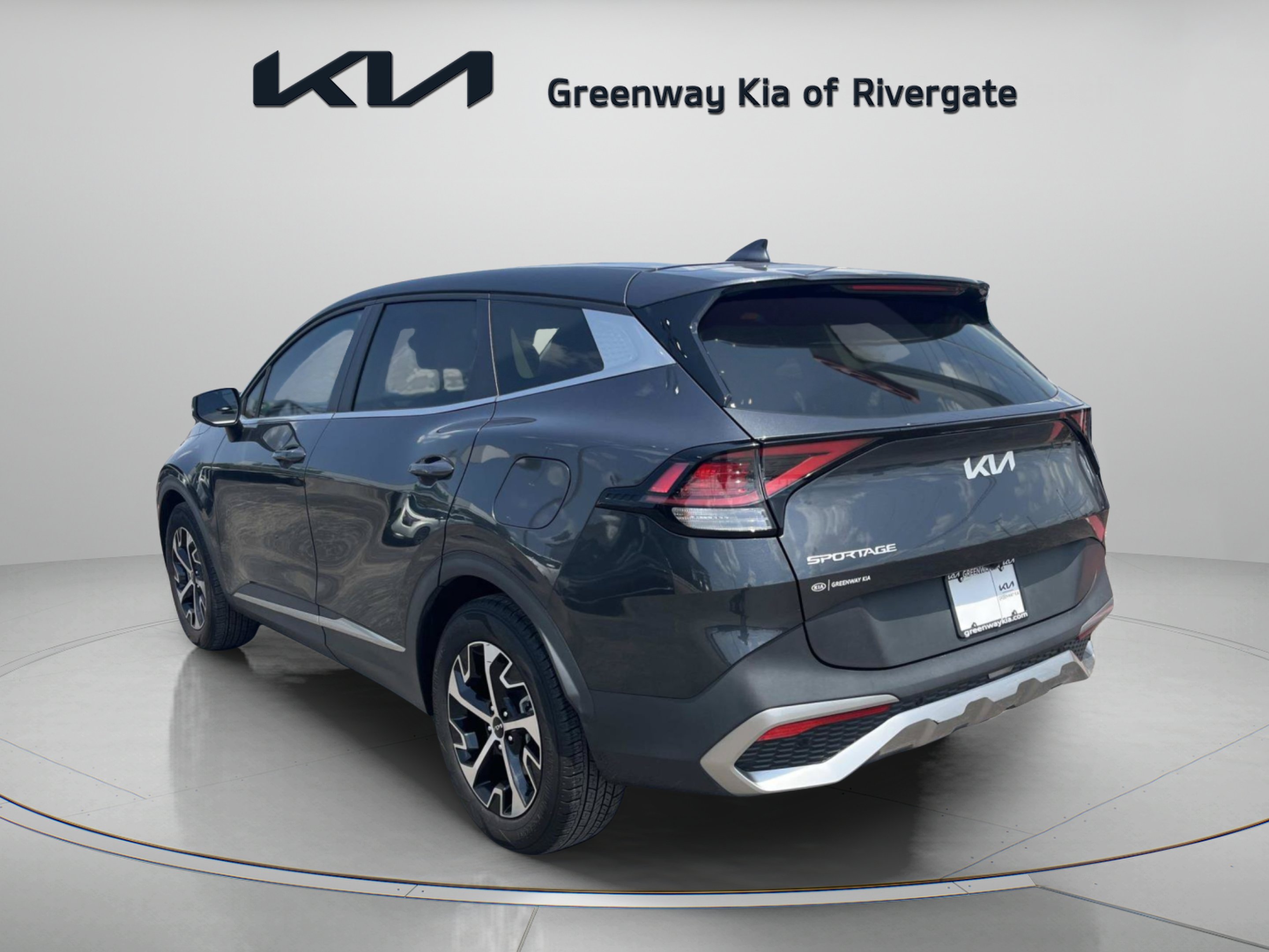 Used 2023 Gravity Gray Kia EX image 4