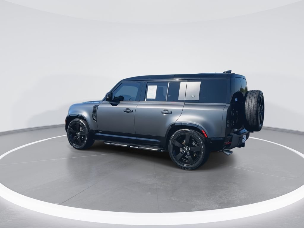 Used 2023 Gray Land Rover  image 6