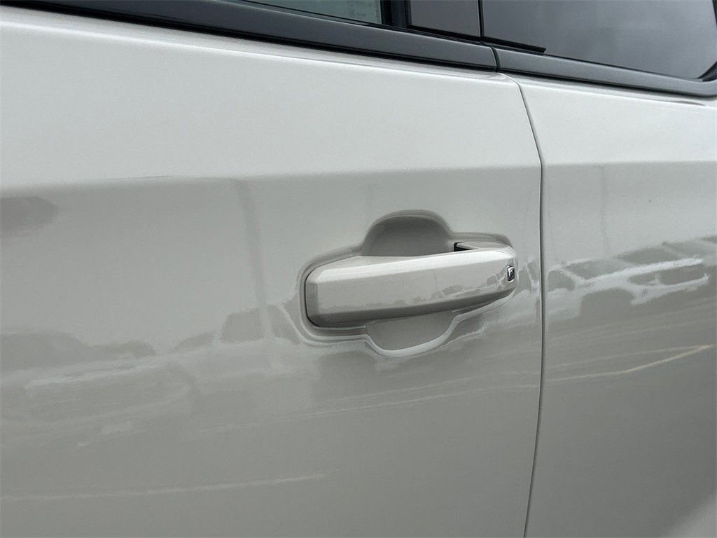 2026 GMC SIERRA - Image 13