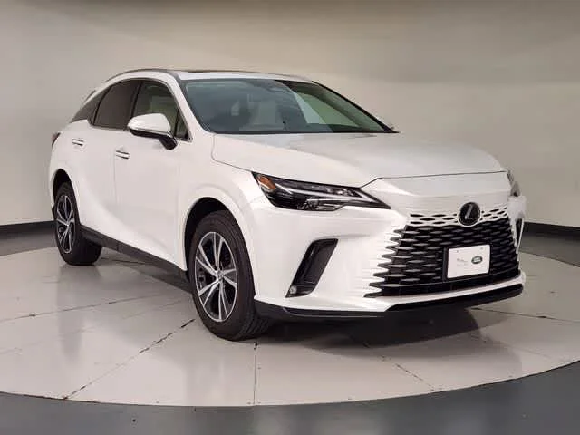 Used 2023 Eminent White Pearl Lexus  image 7