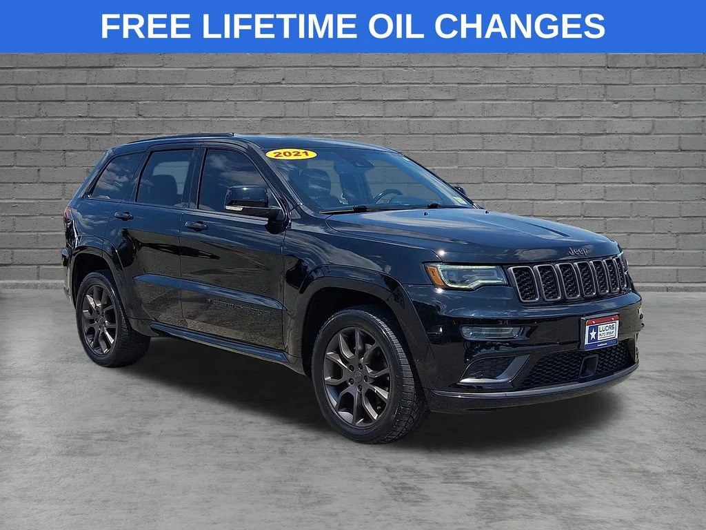 Used 2021 Diamond Black Crystal Pearlcoat Jeep High Altitude image 1