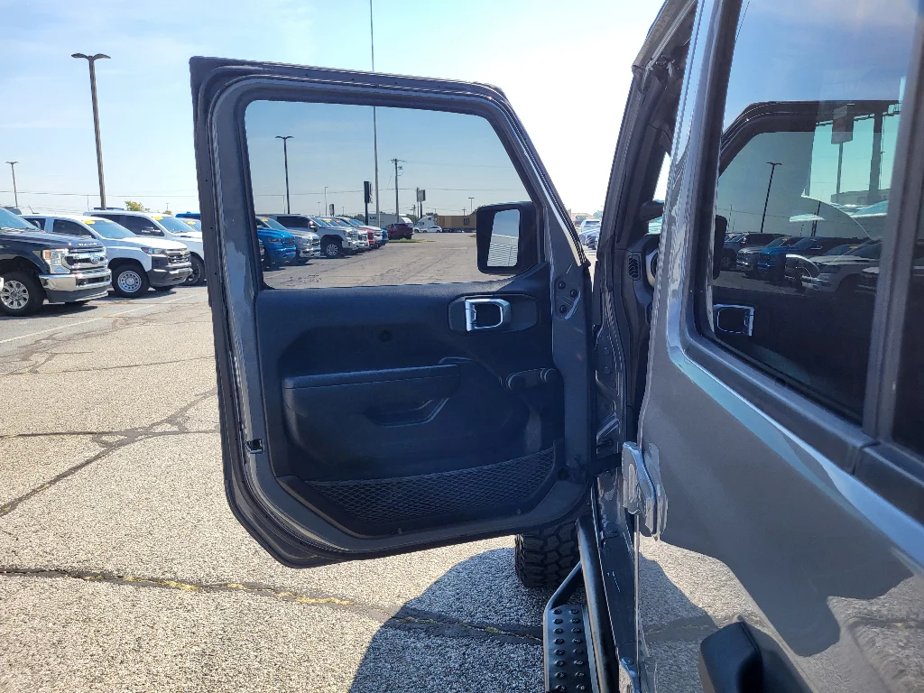 Used 2022 Sting-Gray Clearcoat Jeep Unlimited Sport image 18