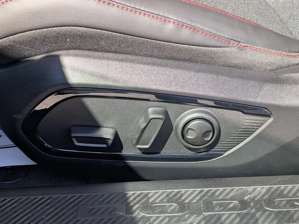 New 2026 White Knuckle Exterior Paint Dodge Scat Pack image 18
