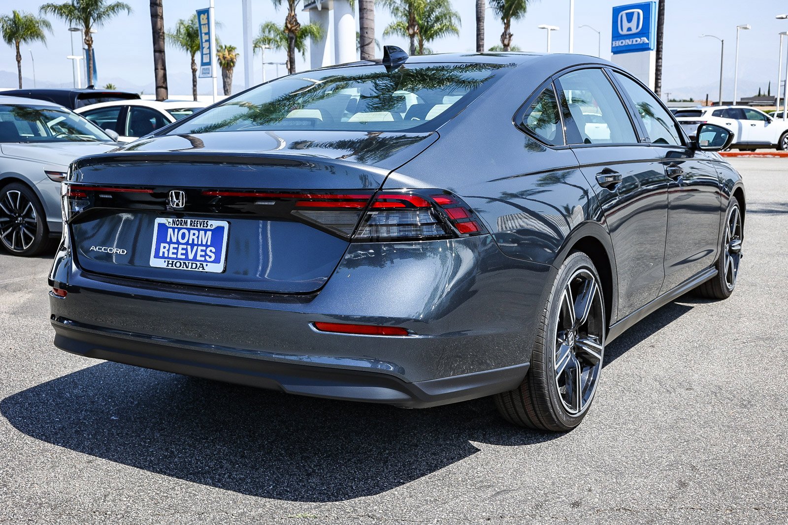 New 2026 Meteorite Gray Metallic Honda SE CVT image 6