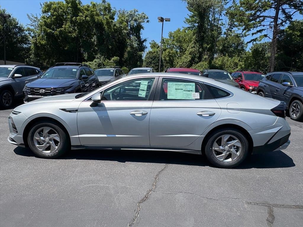 New 2026 Aero Silver Metallic Hyundai SE image 62