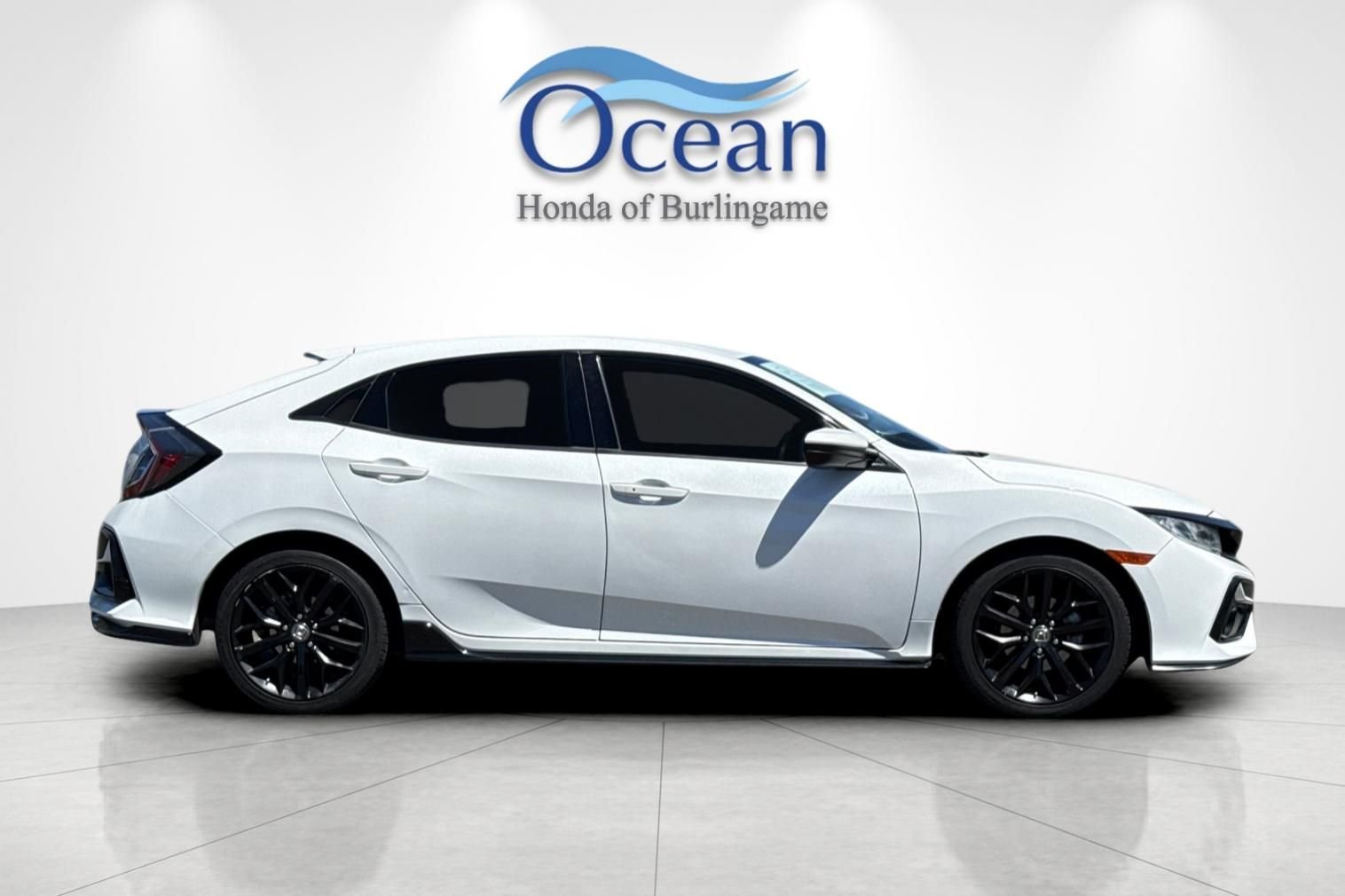 Used 2021 Platinum White Pearl Honda Sport image 3