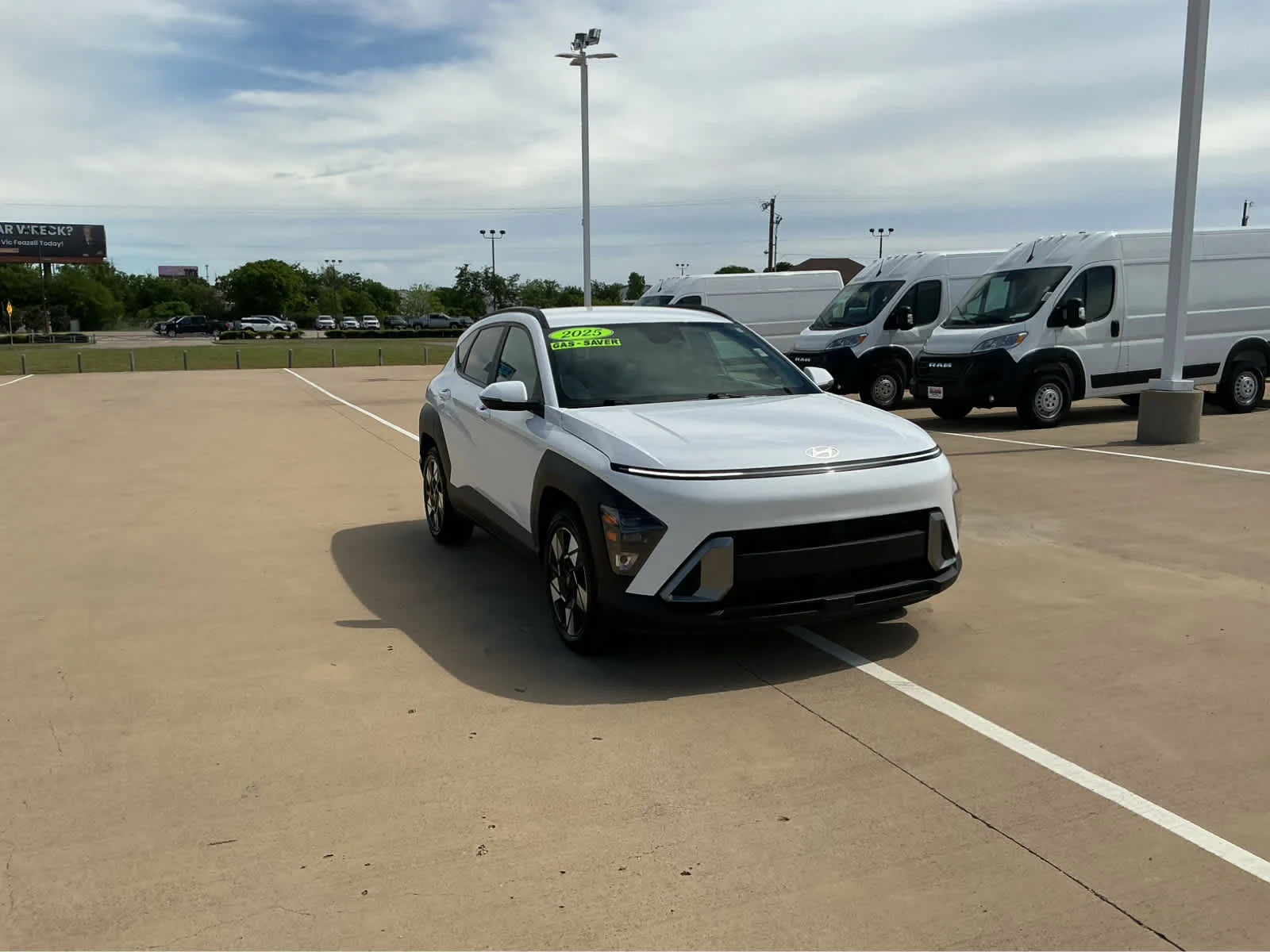 Used 2025 Atlas White Hyundai SEL image 4