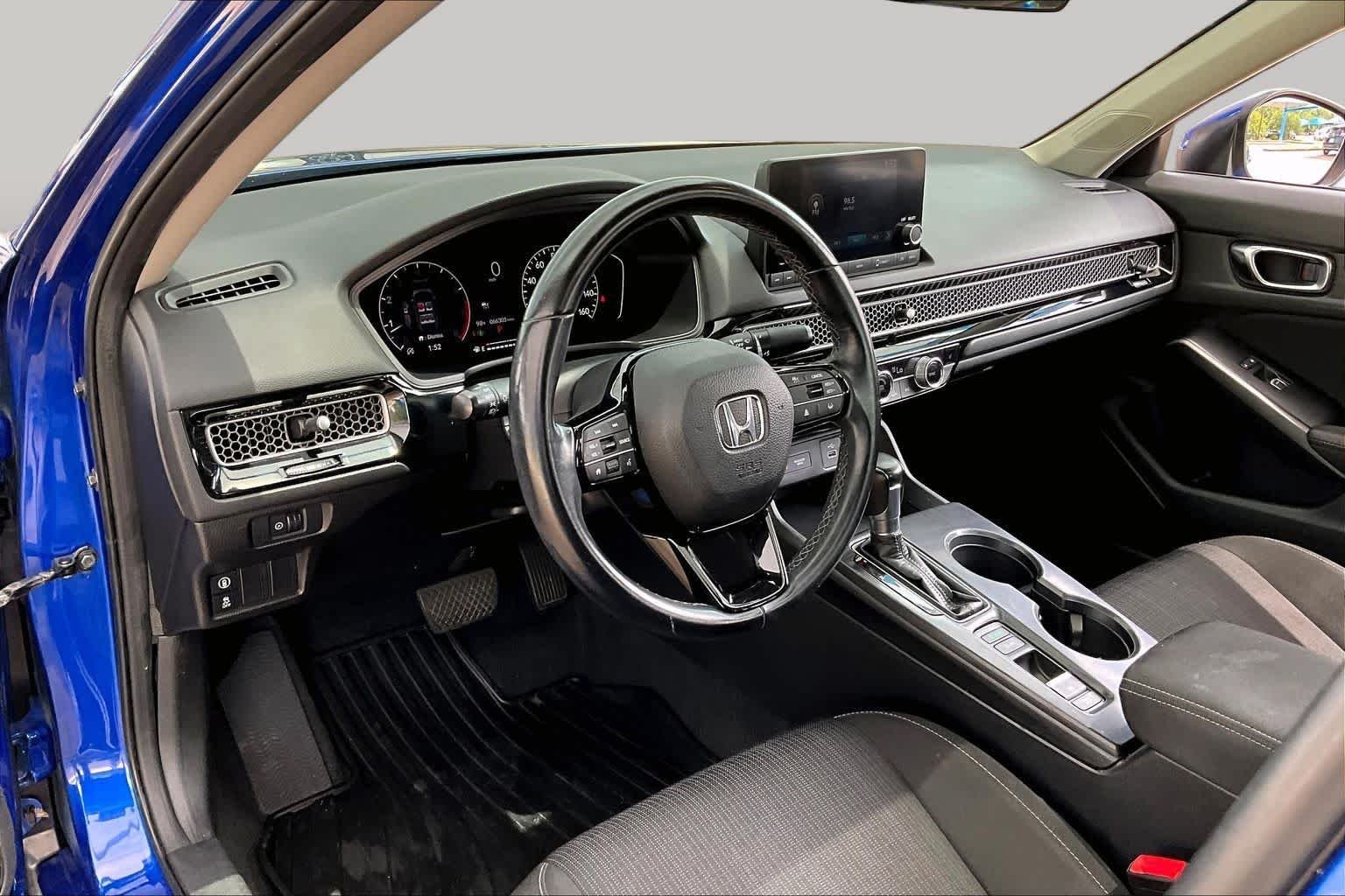 2022 Honda Civic EX - Photo 17