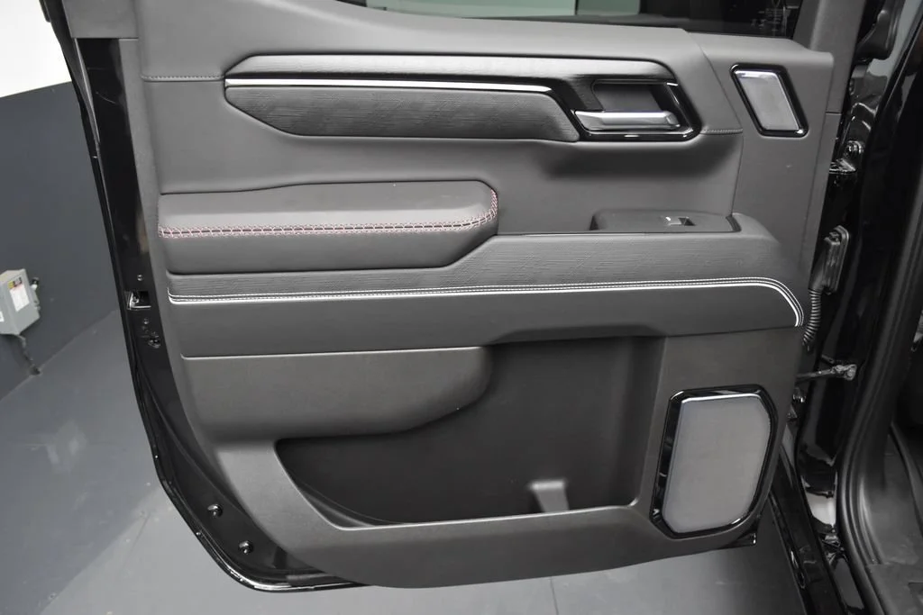 2026 GMC Sierra 1500 AT4X - Photo 23