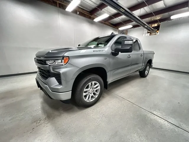 New 2026 Sterling Gray Metallic Chevrolet RST image 4