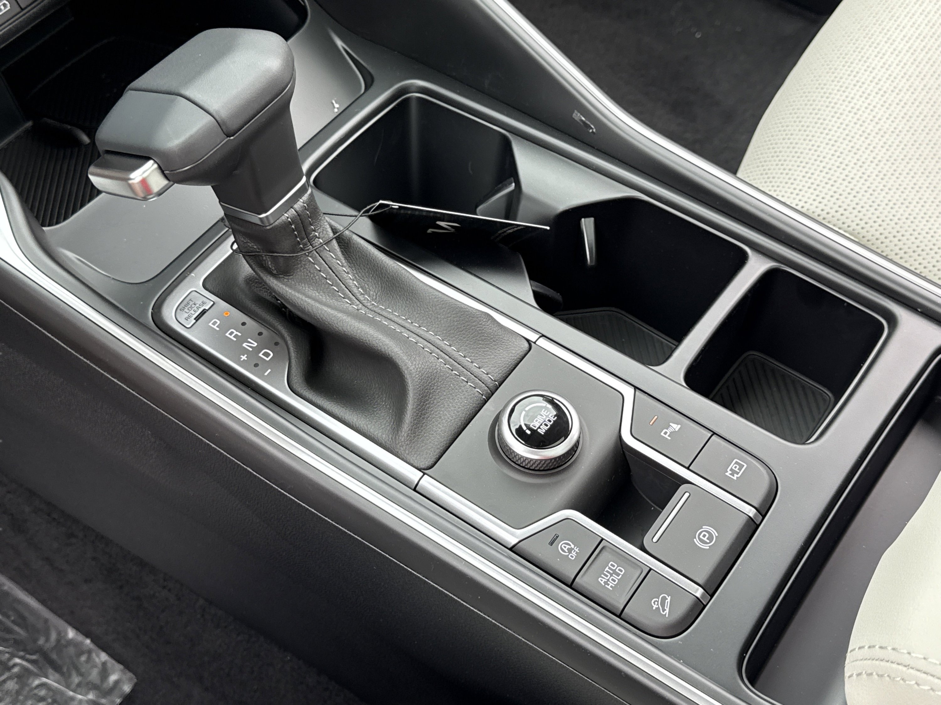 New 2026 Glacial White Pearl Kia S image 11