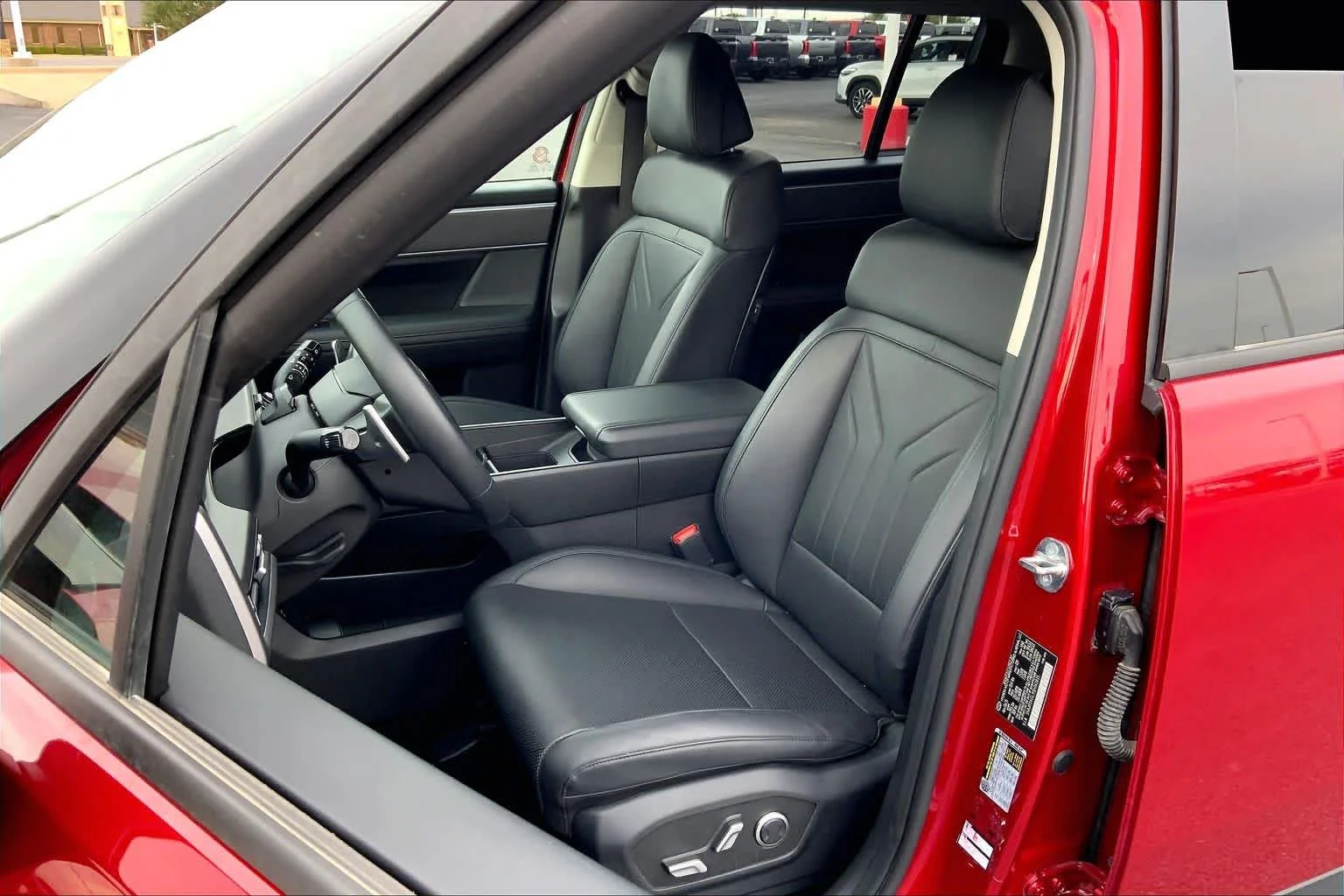 Used 2025 Ultimate Red Hyundai SEL image 8