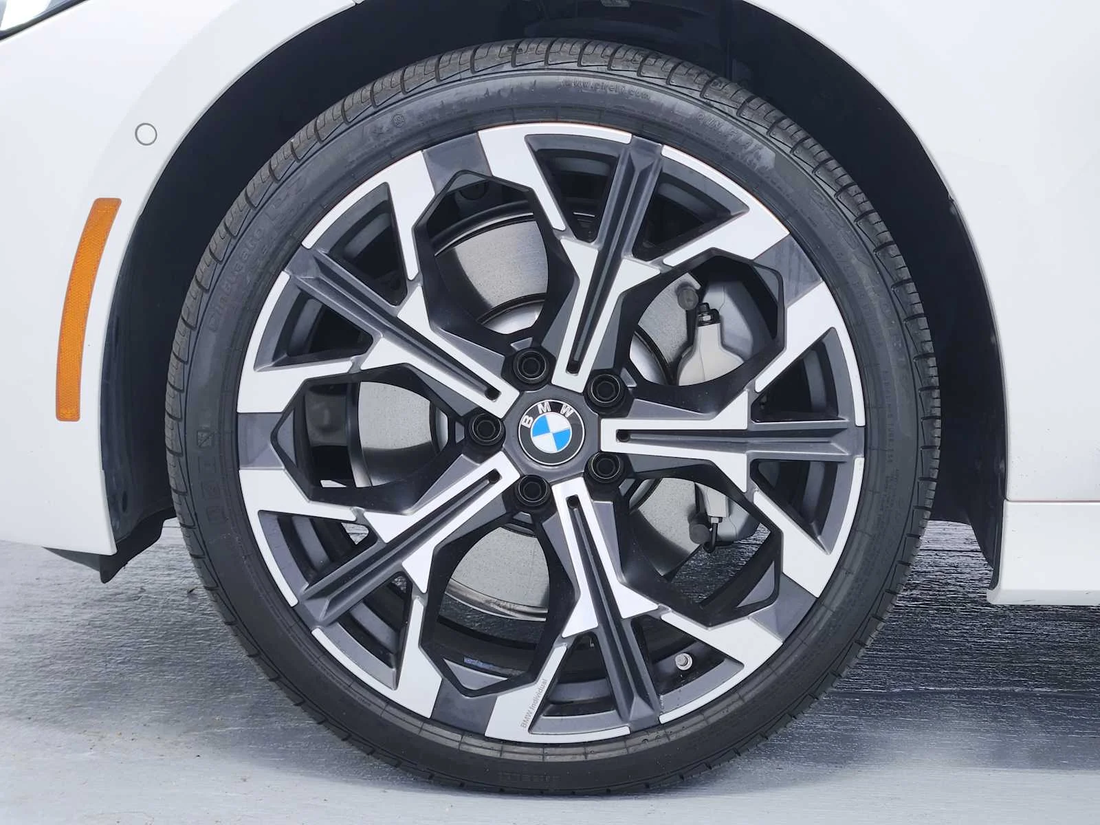 Certified Used 2025 Alpine White BMW 330i image 7