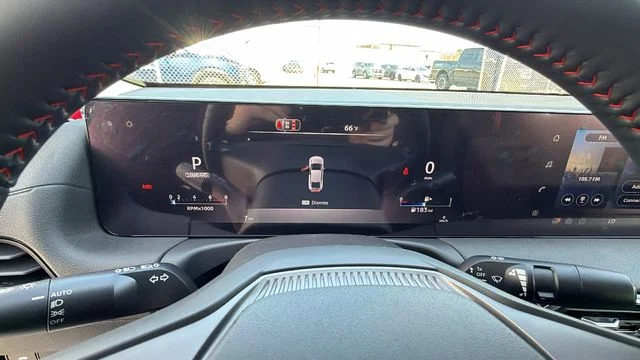 2026 Nissan Sentra SR - Photo 29