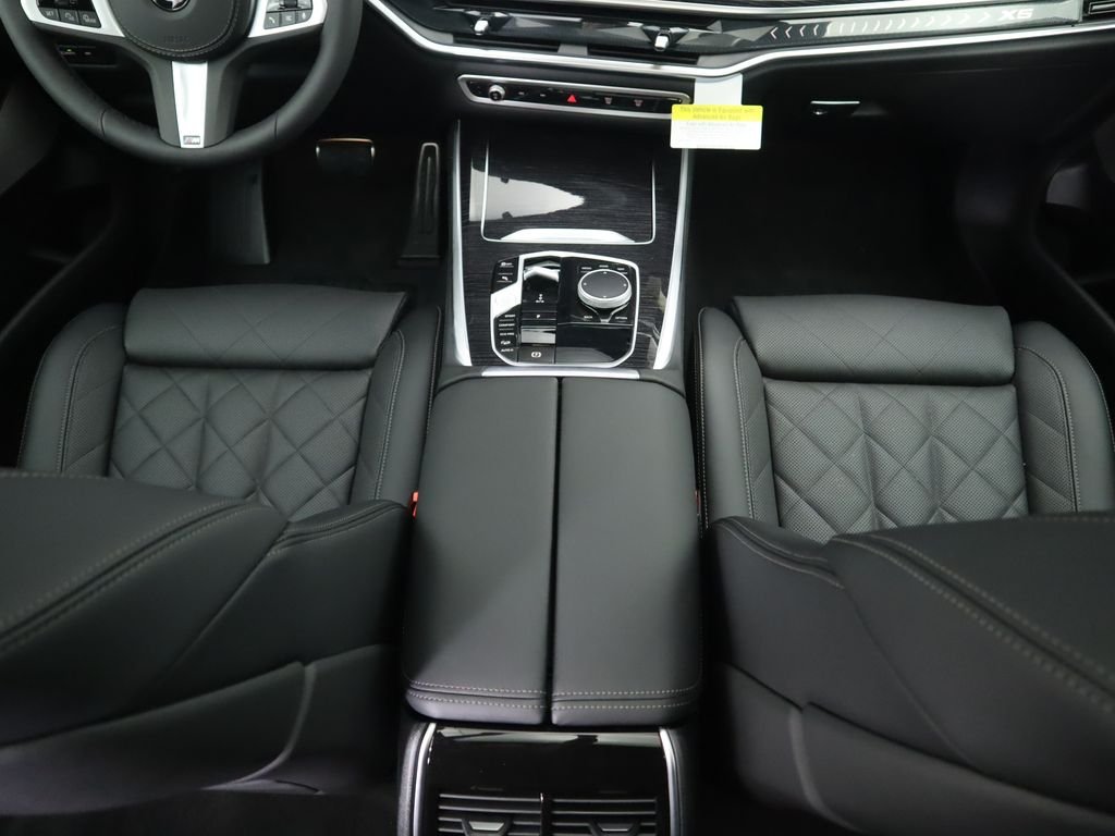 Used 2026 Black Sapphire Metallic BMW xDrive40i image 18