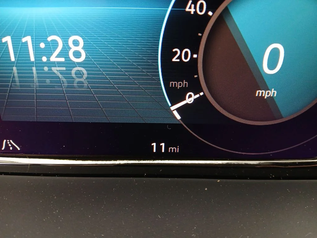 New 2026 Black Volkswagen 2.0T SE w/Technology image 16