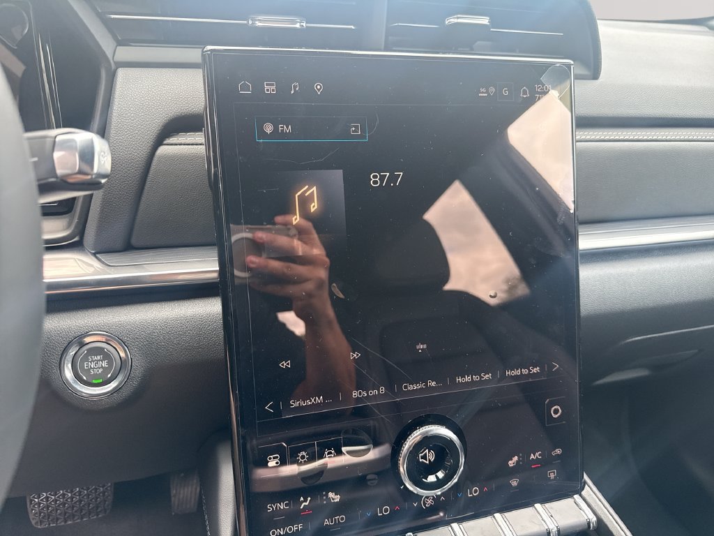 2027 GMC Terrain Elevation - Photo 13