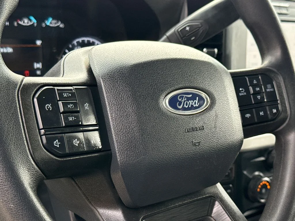 Used 2025 White Ford XLT image 29