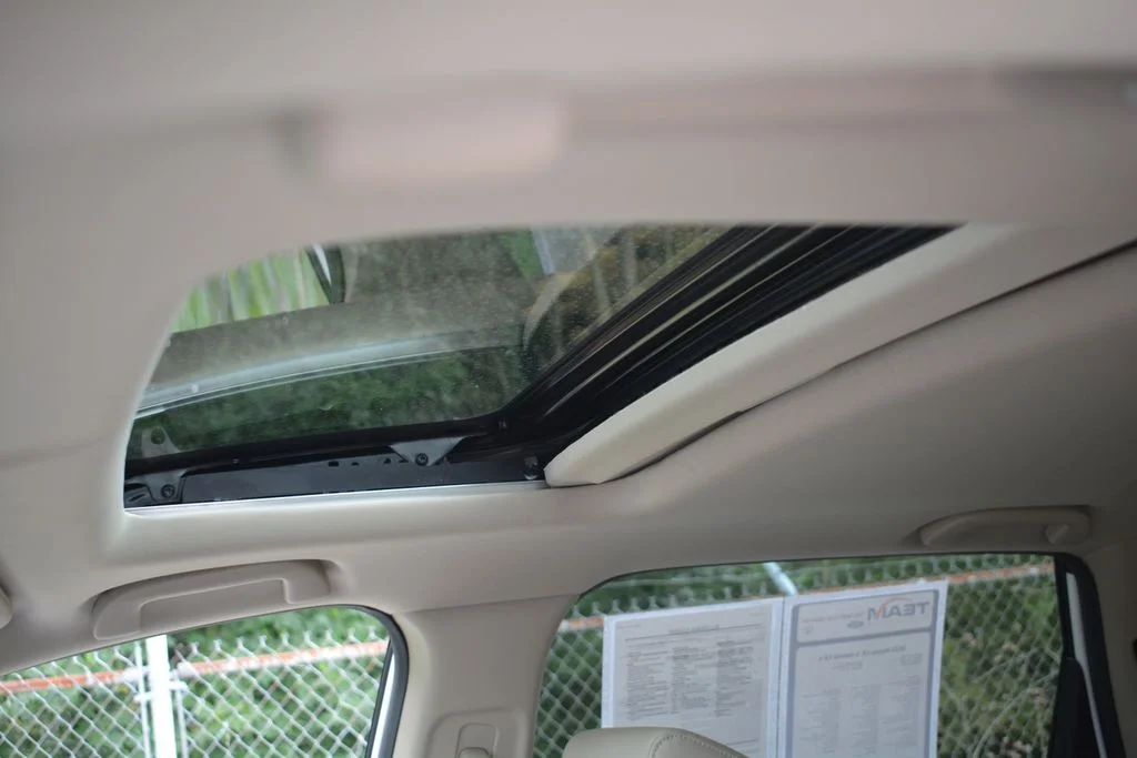 Used 2022  Honda EX-L image 10