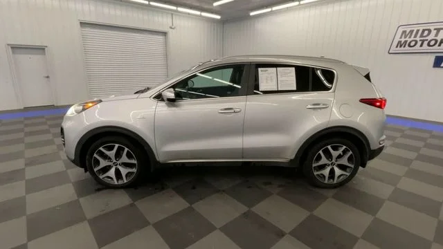 Used 2017 Sparkling Silver Kia SX image 5
