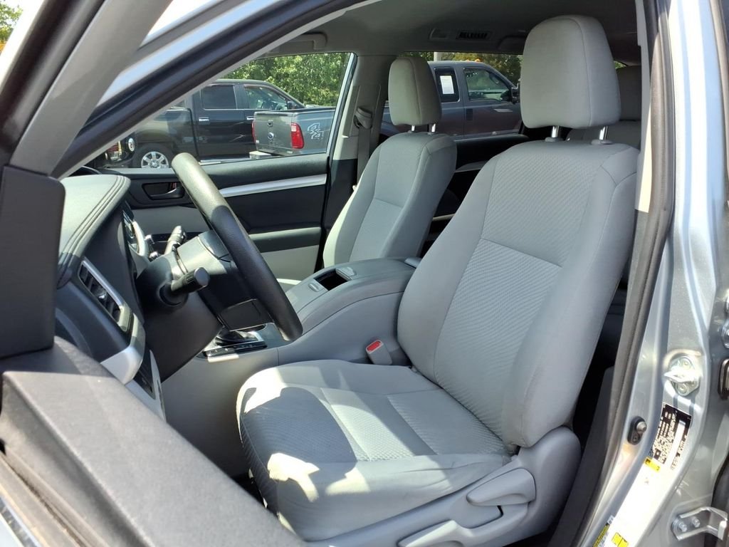 Used 2019 Celestial Silver Metallic Toyota LE image 3