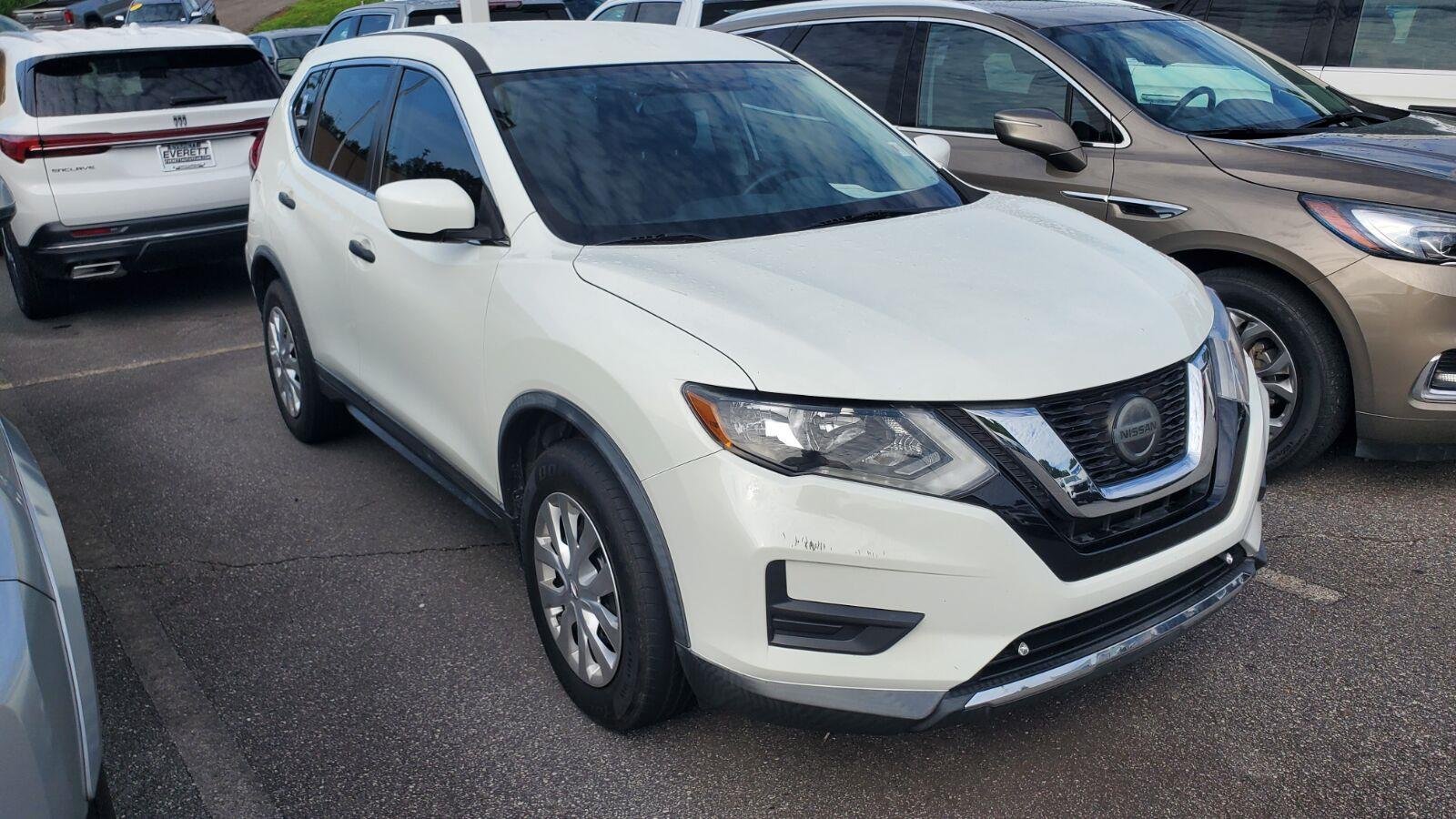 Used 2018 Nissan Rogue S with VIN KNMAT2MV7JP553010 for sale in Hickory, NC