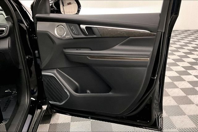 2025 Buick Enclave Avenir - Photo 21