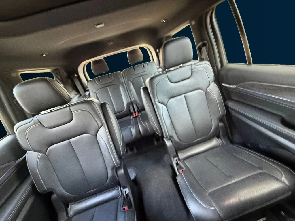 Used 2023 Black Jeep Overland image 18