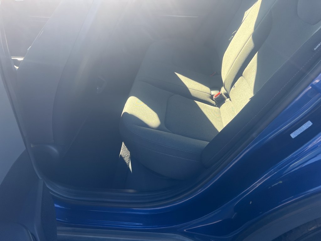Used 2025 Blue Kia LXS image 21
