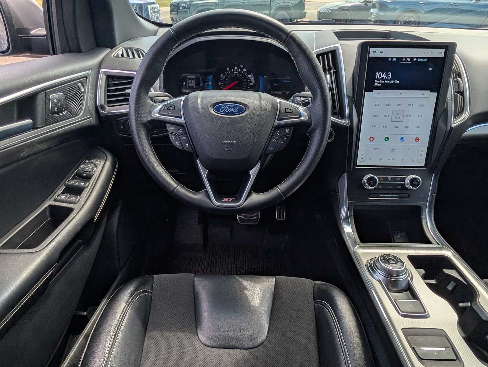 2022 Ford Edge ST - Photo 14