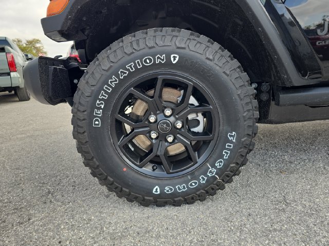 New 2026 Black Clear-Coat Exterior Paint Jeep Willys image 28